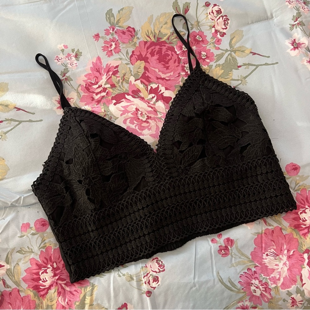 New embroidered crop tank